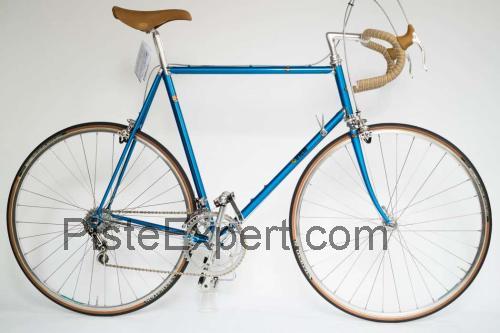 Cinelli Corsa fiche technique et avis